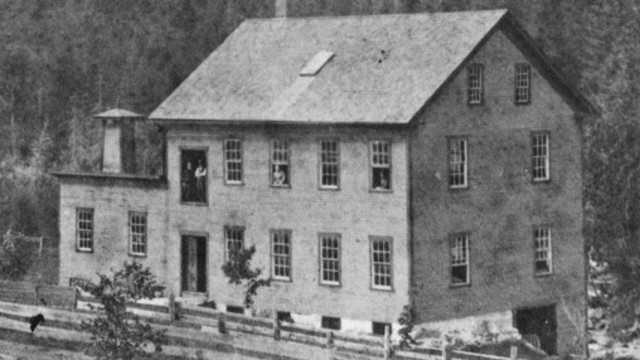 Watch Ben's Mill Online