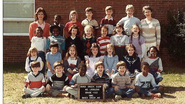 Watch Looking for Ms. Locklear Online