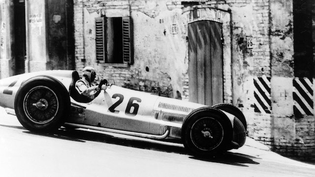 Watch Worlds Greatest F1 Cars Online