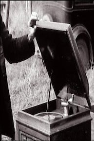 The True Welcome (1929 - 1934)