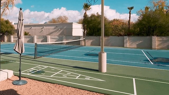 Watch Sizzling Scottsdale Online