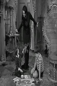 Morticia, The Breadwinner