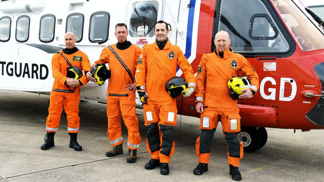 Watch Island Medics Online