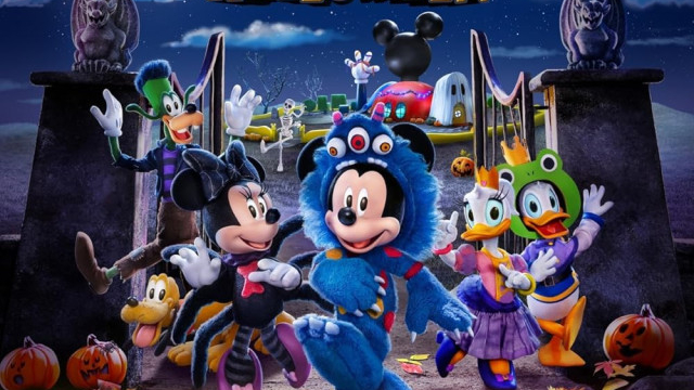 Watch Mickey and Minnie's Holiday Songs: Halloween Online