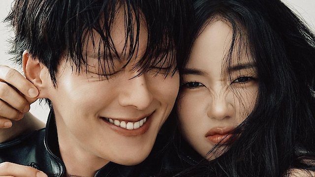 Watch Dynamite Kiss Online