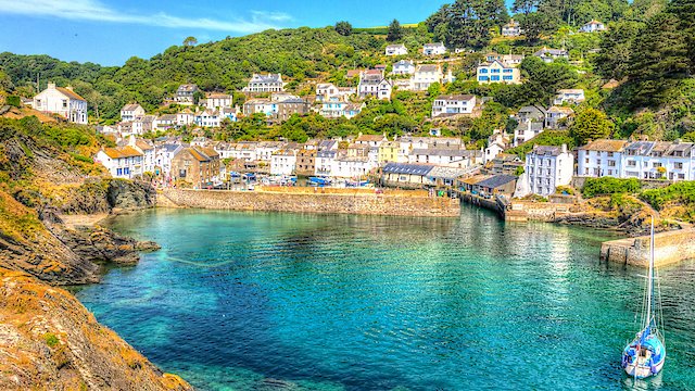 Watch Britain's Village of the Year with Dame Penelope Keith Online