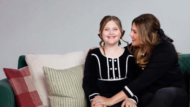 Watch Billboard Family Online