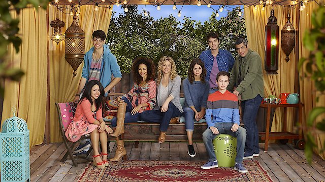 Watch The Fosters Online