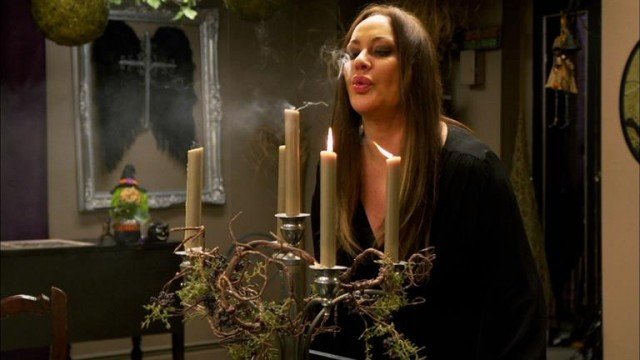 Watch Psychic Tia Online