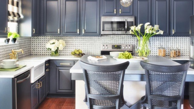 Watch HGTV's Kitchen Makeovers Online