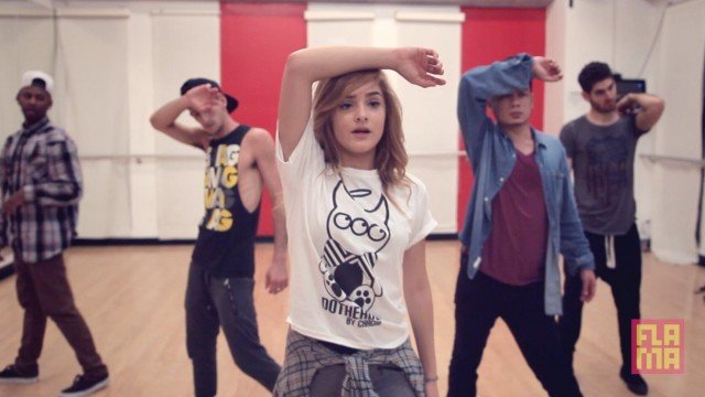 Watch Chachi's Dance to Uforia Online