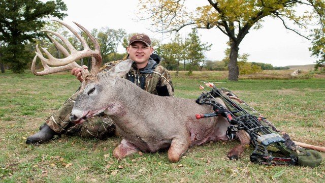 Watch Babe Winkelman's Outdoor Secrets Online