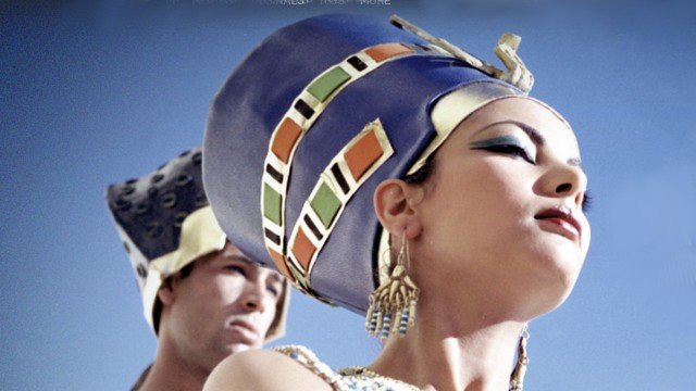 Watch Akhenaten and Nefertiti Online