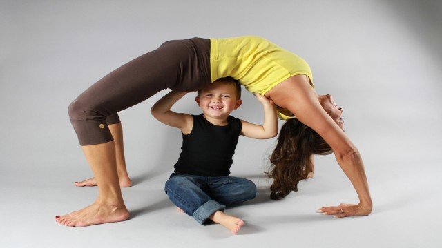 Watch Prenatal Yoga Workout with Desi Bartlett Online