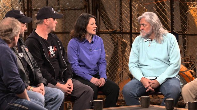 Watch Deadliest Catch: The Bait Online