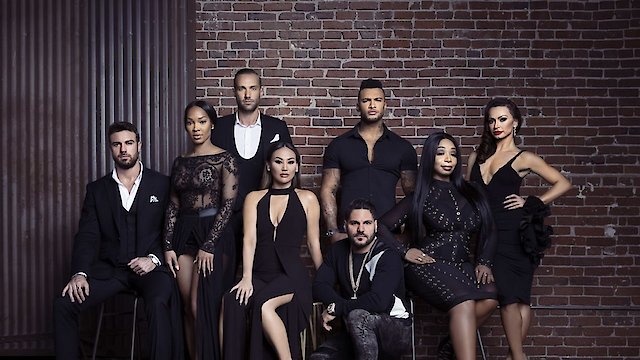 Watch Famously Single Online