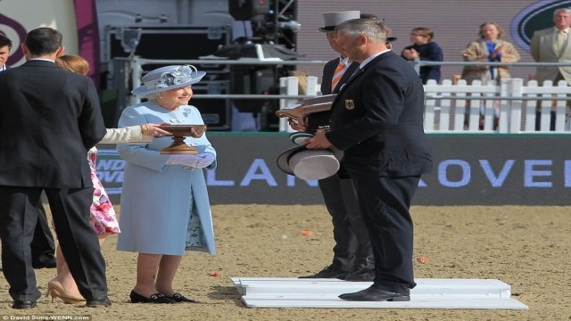 Watch Lives In The House Of Windsor Online