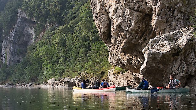 Watch Wild France with Ray Mears Online