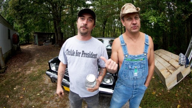Watch Moonshiners: Art of the 'Shine Online