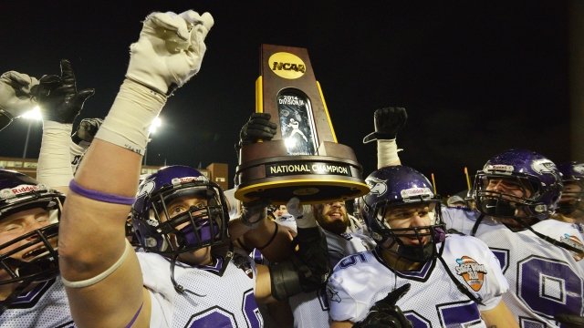 Watch NCAA Division III Football Championship Online