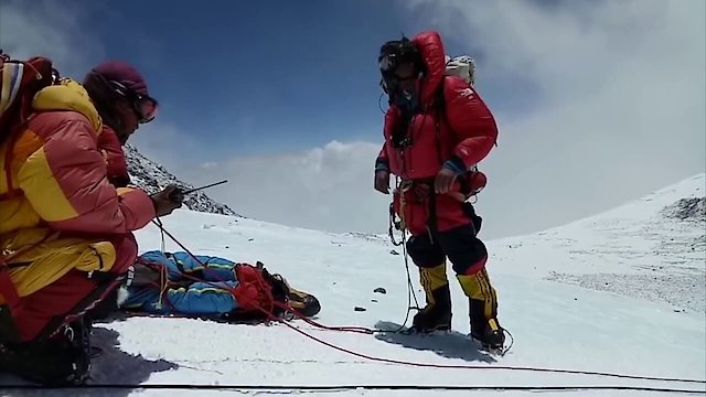 Watch Everest Rescue Online