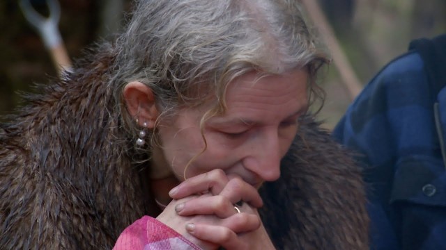 Watch Alaskan Bush People: Brown Family Bonds Online