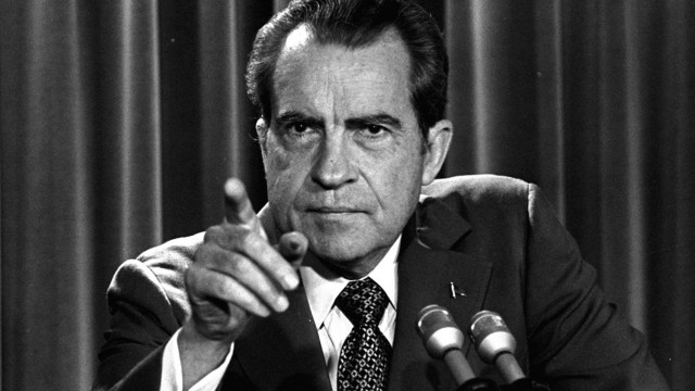 Watch Truth and Lies: Watergate Online