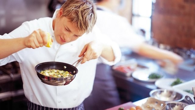 Watch Jamie's School Dinners Online