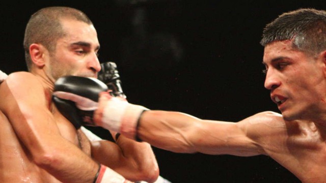 Watch SCB: Mares vs. Darchinyan Online