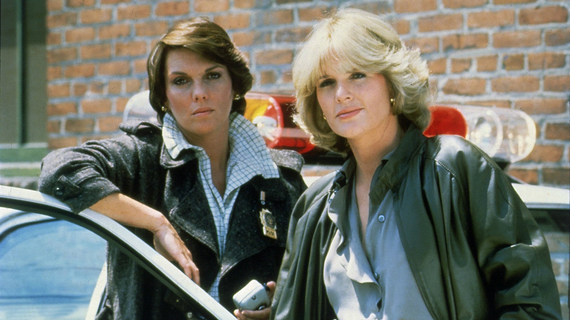 Watch Cagney & Lacey Online