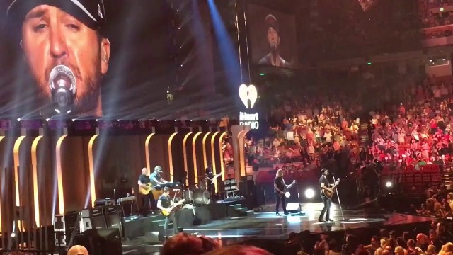 Watch iHeartCountry Festival Online