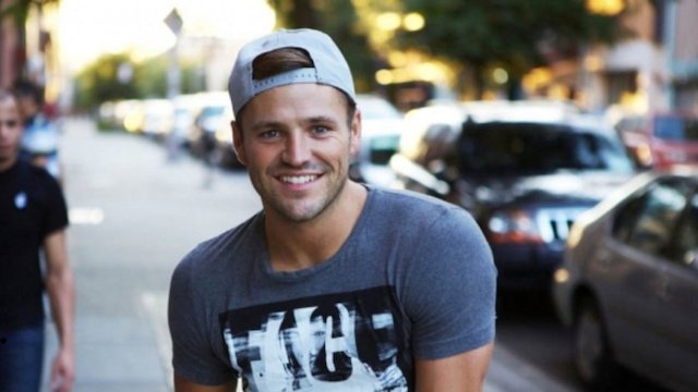 Watch Party Wright Around The World Online