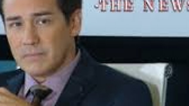 Watch Behind the Newsroom Online
