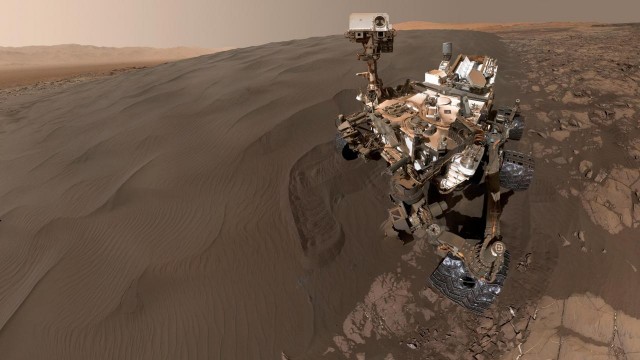Watch Curiosity: Life of a Mars Rover Online