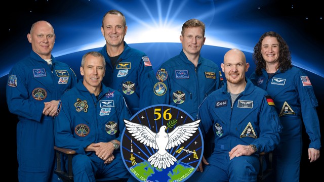Watch ISS Expedition Online