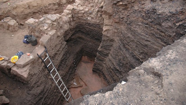 Watch The Bible Unearthed Online