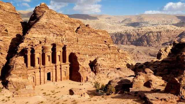 Watch Petra: City of Riches Online