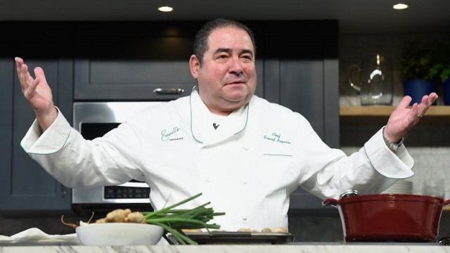 Watch Cooking With Emeril Online