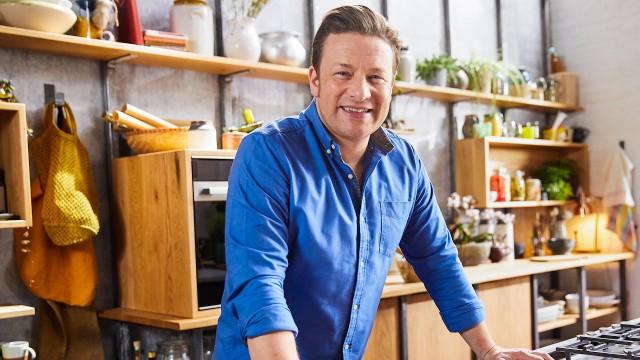 Watch Jamie: Keep Cooking and Carry On Online
