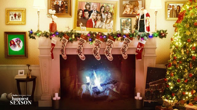 Watch Happiest Season: Holiday Yule Log Scenic Online