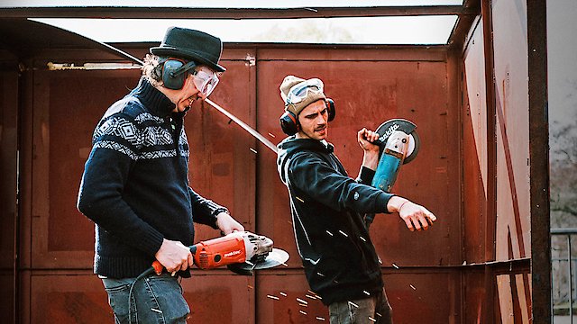 Watch The Houseboat Online