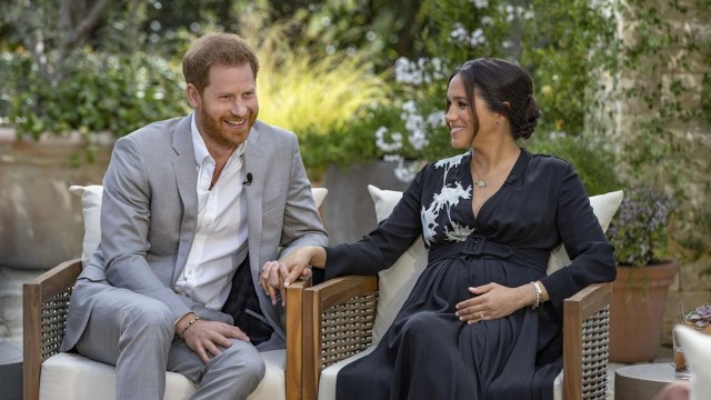 Watch The American Royal Baby Online