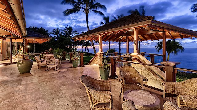 Watch The World's Most Amazing Vacation Rentals Online