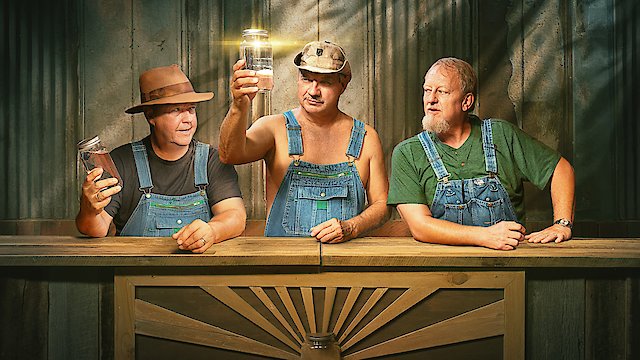 Watch Moonshiners: Master Distiller Online