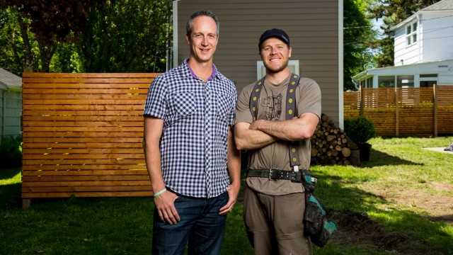 Watch Tiny House Nation: Back to the Build Online