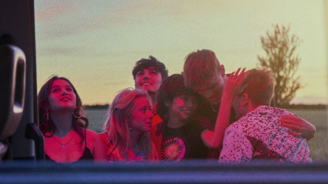 Watch How to Screw It All Up Online