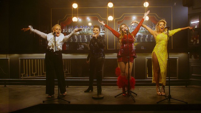 Watch Forever Queens Online