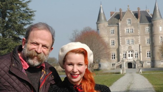 Watch Escape to the Chateau Online