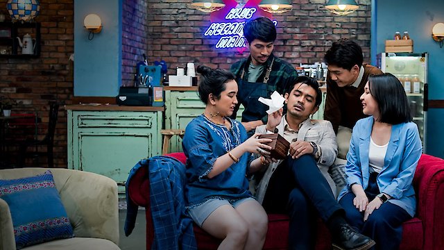 Watch Ex-Addicts Club Online