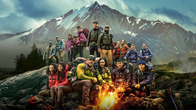 Watch Race to Survive: Alaska Online